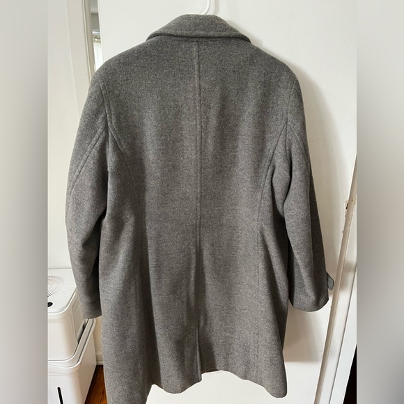 LL Bean - Women's Classic Lambswool Polo Coat, Three-Quarter - Size 16 - Picture 2 of 4